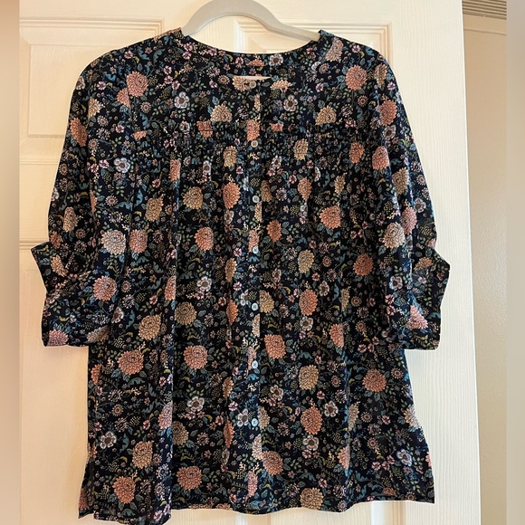 LOFT Tops - Loft/women’s blouse,size S, 3/4 length sleeves, black, blue and peach